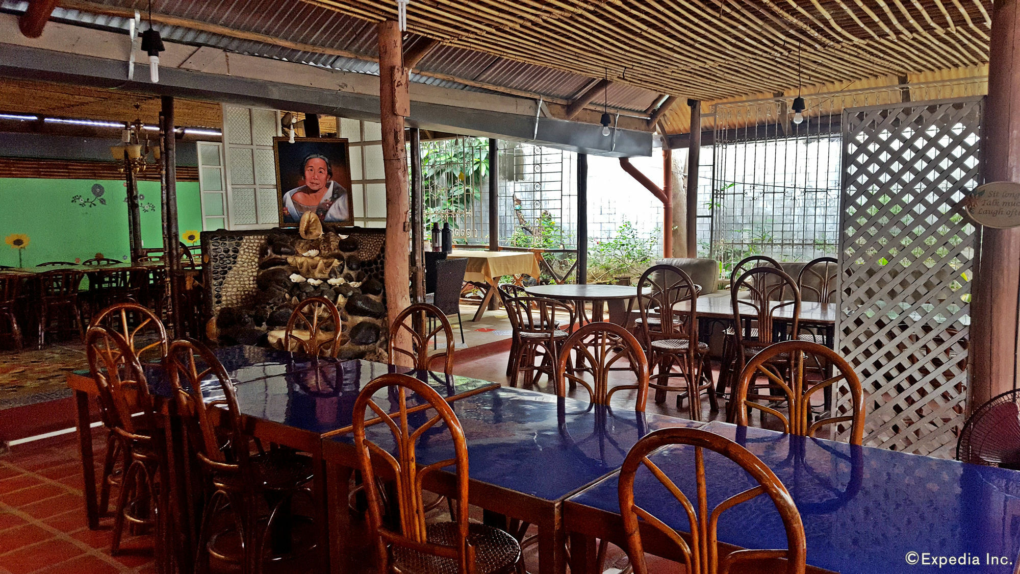 Lola Itang Pension House Tiniguiban Exterior foto