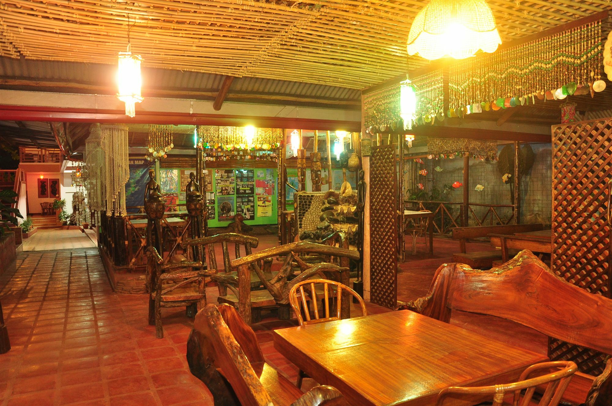 Lola Itang Pension House Tiniguiban Exterior foto